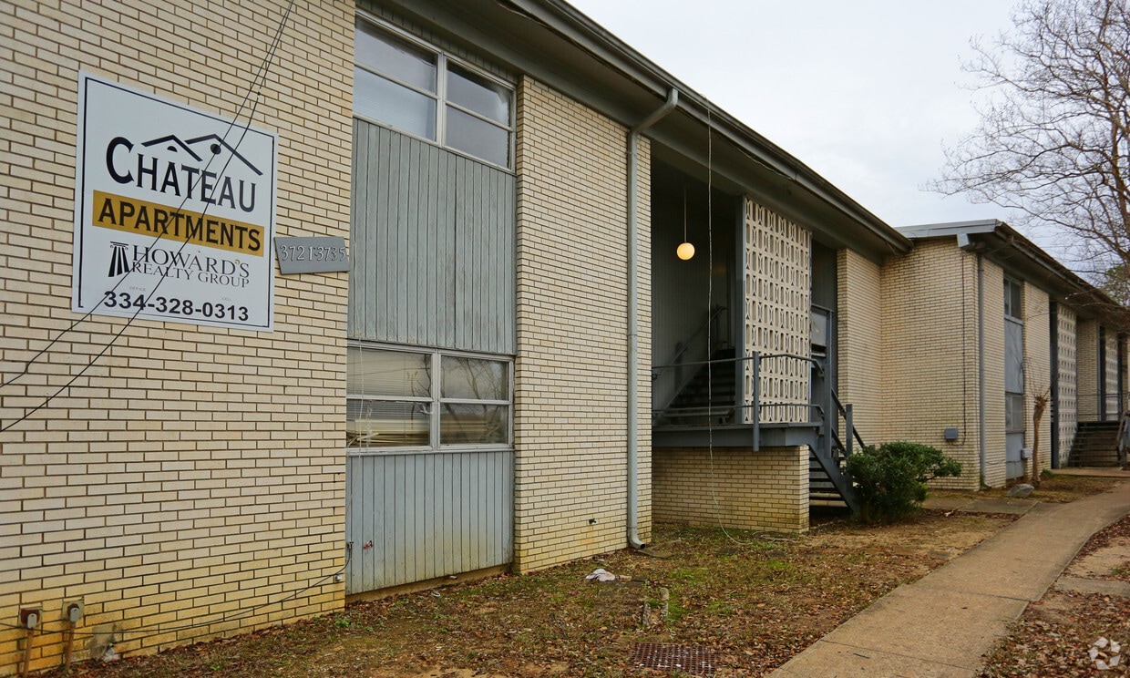 Building Photo - The Rosa Apartments