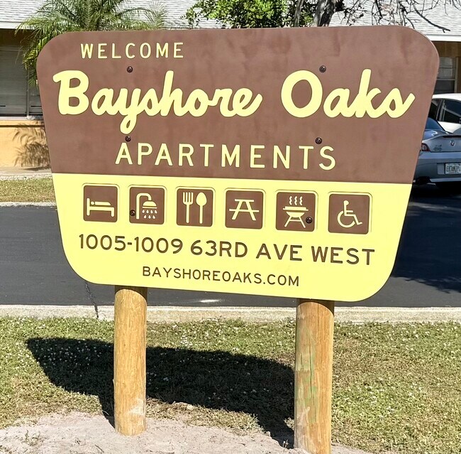 Foto del edificio - Bayshore Oaks