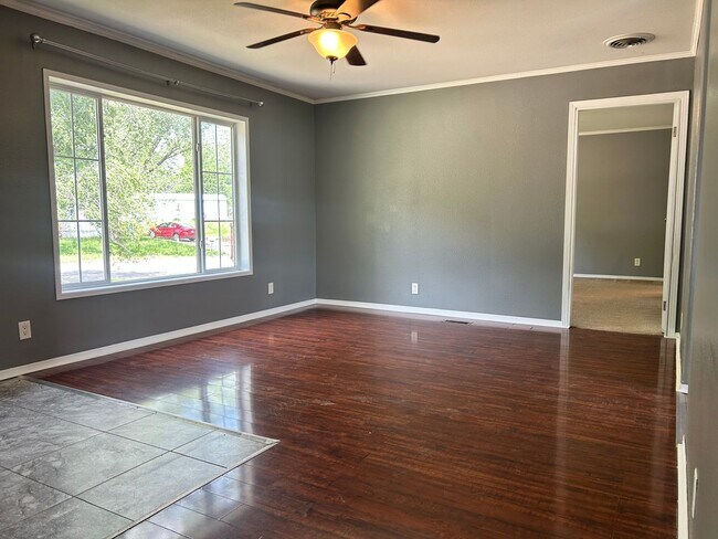Building Photo - Spacious 4 Bedroom Home with Basement, Clo...