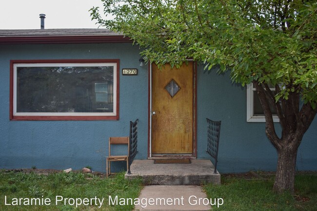 Building Photo - 2 br, 1 bath House - 1270 N 6th St