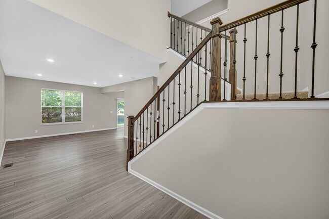 Foto del edificio - 1115 Goldfinch Ave