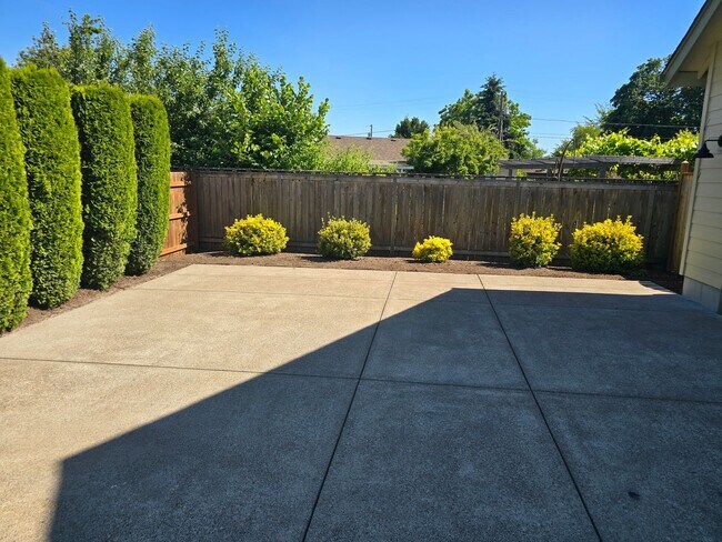 Photo - Beautiful 3 Bedroom Off Gilham House