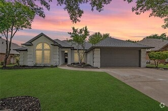Building Photo - 308 Creekside Dr