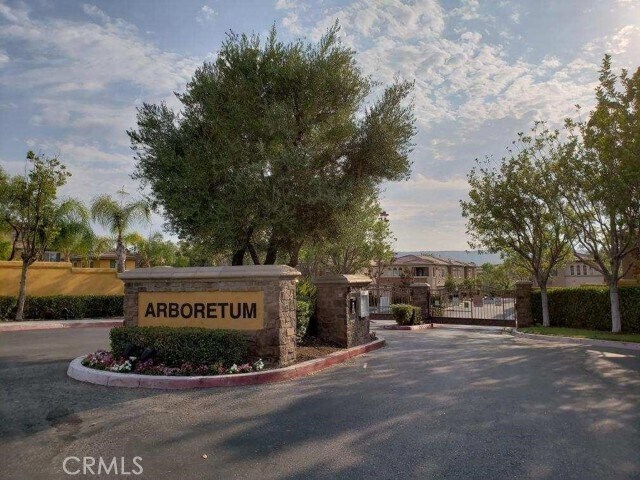 Foto del edificio - 26397 Arboretum Way