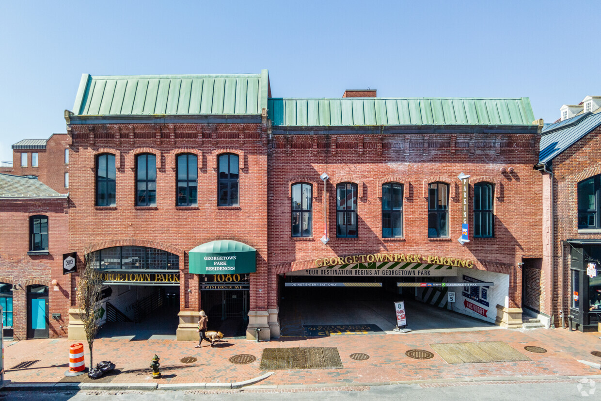 Primary Photo - Georgetown Park Condominiums