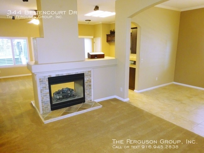 Building Photo - 344 Bettencourt Dr
