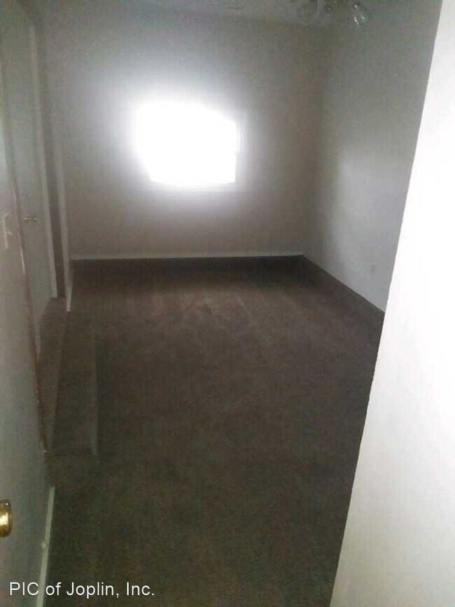 Foto del edificio - 3 br, 1 bath House - 1013 Jefferson