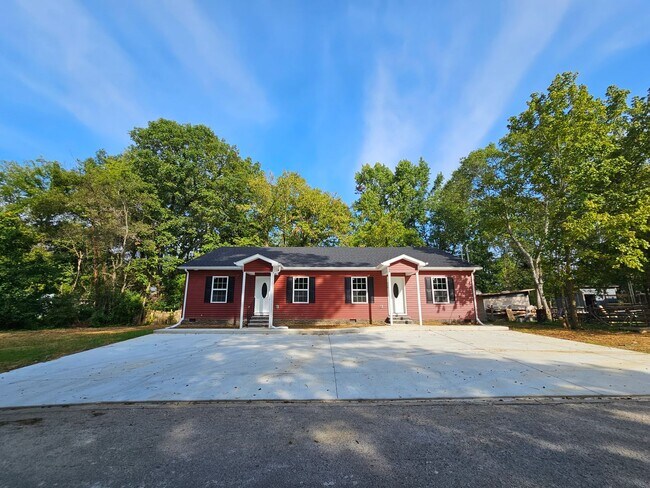 Foto del edificio - Newer Duplex Located Near the Heart of Tullahoma!