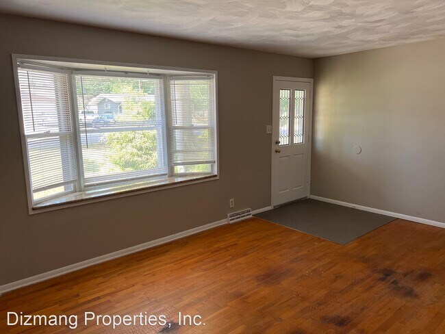 Building Photo - 3 br, 2 bath House - 122 S White Oak