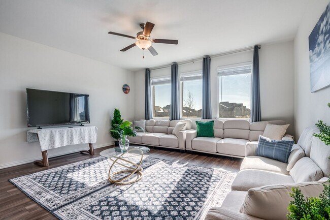 Foto del edificio - 844 Lauren Grove Ln