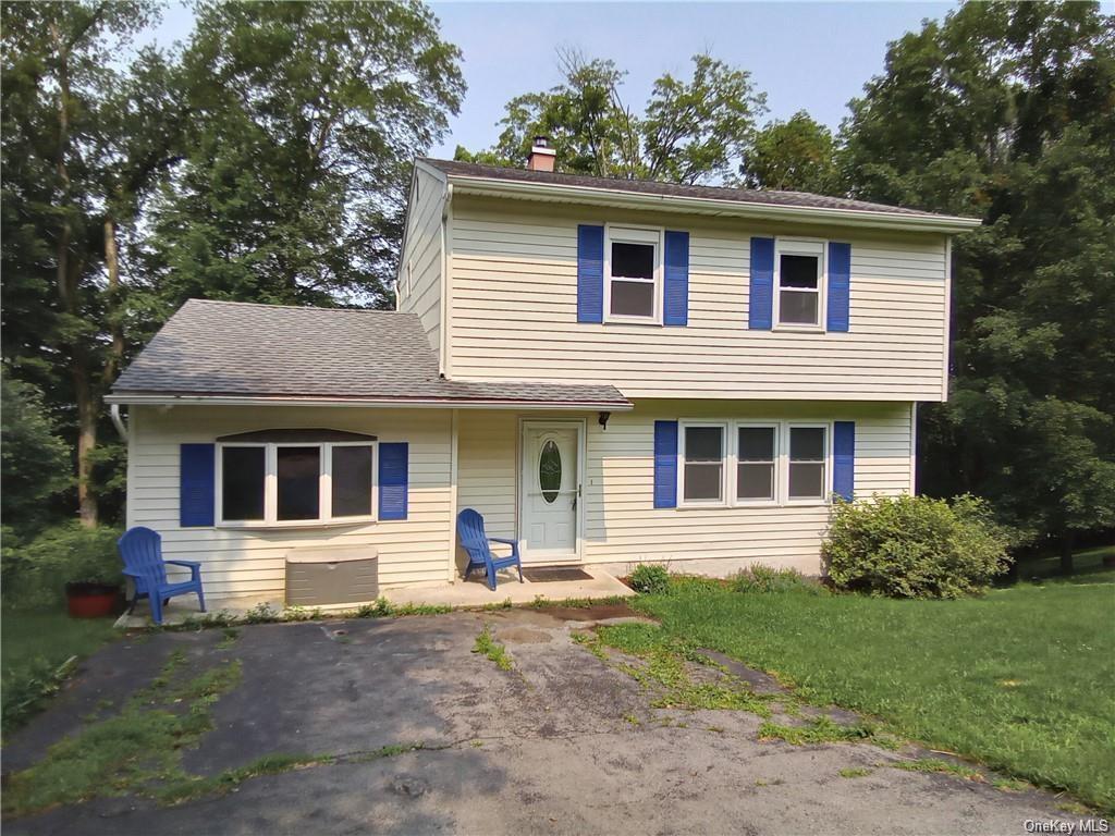 Primary Photo - 26 Laura Rd