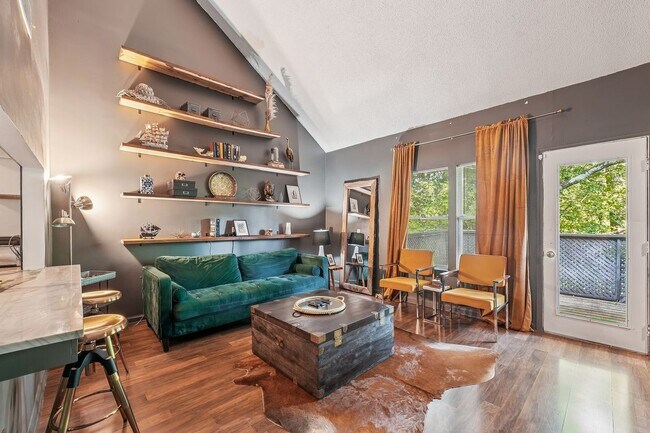 Foto del edificio - 502 Ivy Green Ln SE