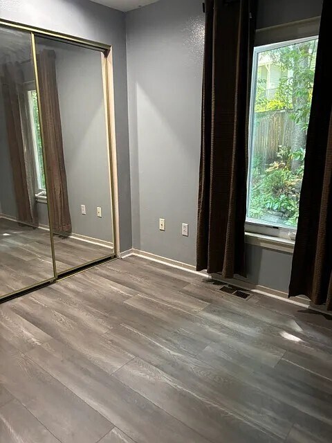 Segundo dormitorio pequeño - 4183 244th Pl SE