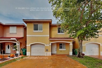 Building Photo - 5927 SW 163rd Ave