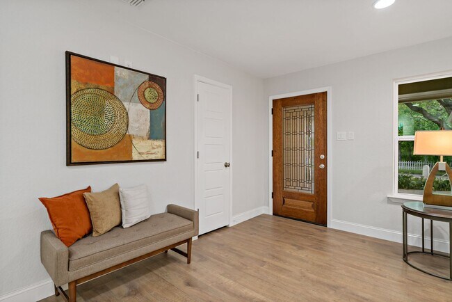 Foto del edificio - ***APPLICATION CURRENTLY UNDER REVIEW***MO...