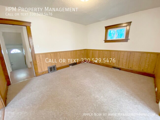 Building Photo - 529 Clarendon Ave NW