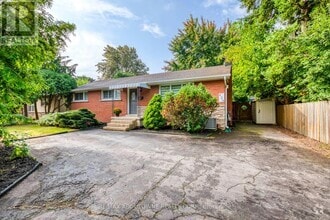 Building Photo - 428 Henderson Rd