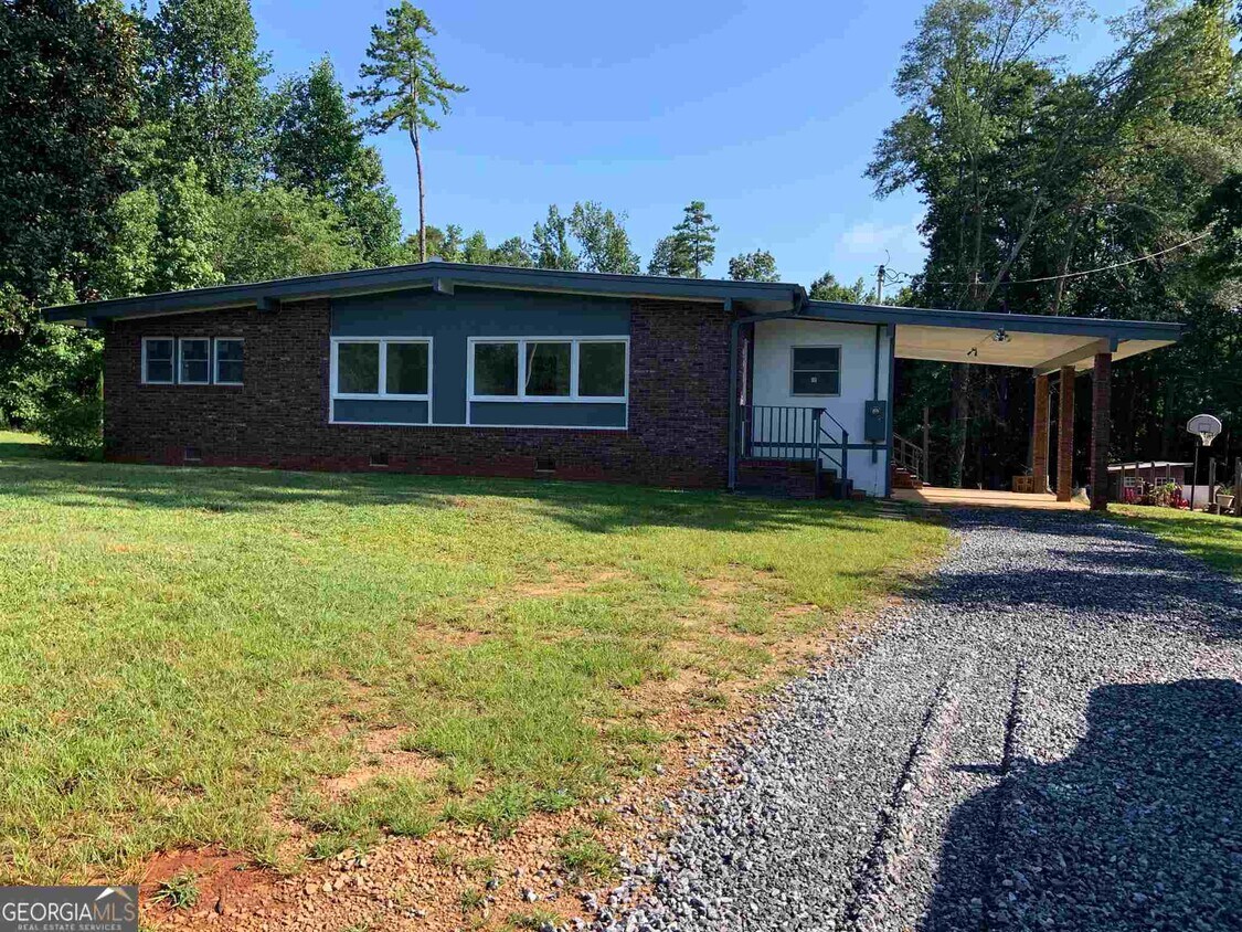Primary Photo - 401 Baxter Rd