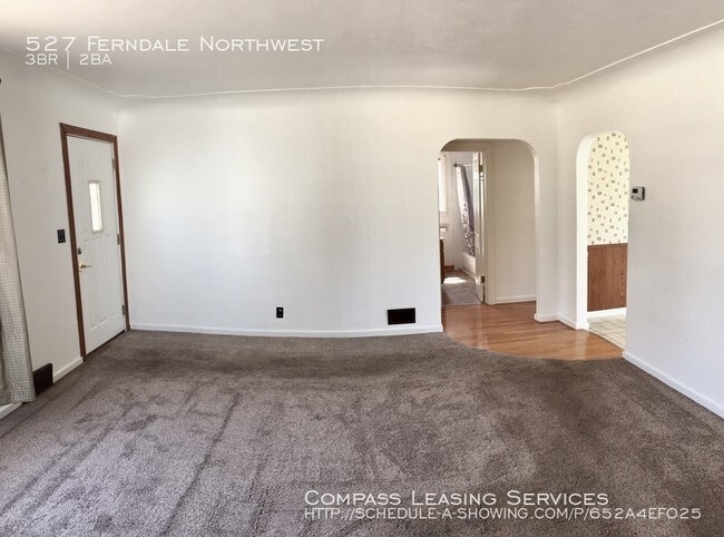 Building Photo - 527 Ferndale Ave NW