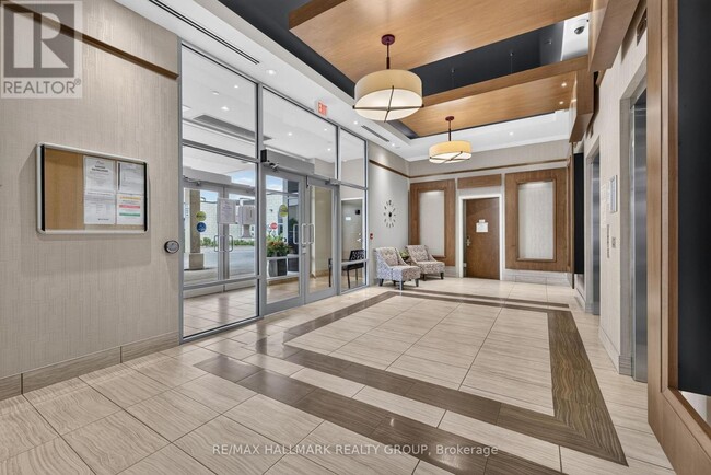 Building Photo - 330 Titan Private