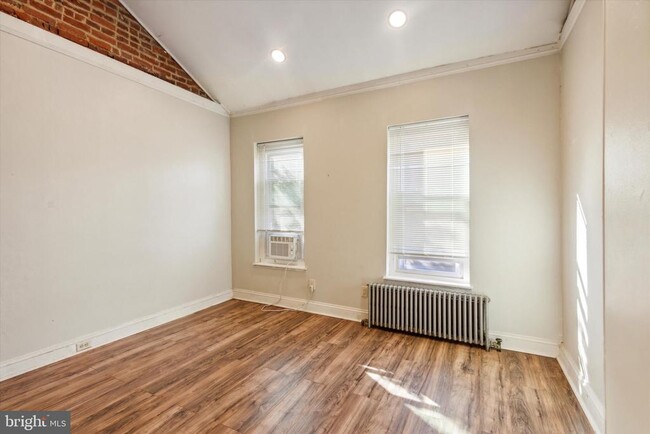Foto del edificio - 126 Burnside St