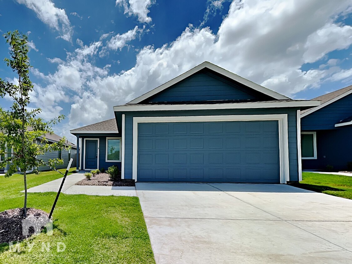 Foto principal - 217 Poplar Pl