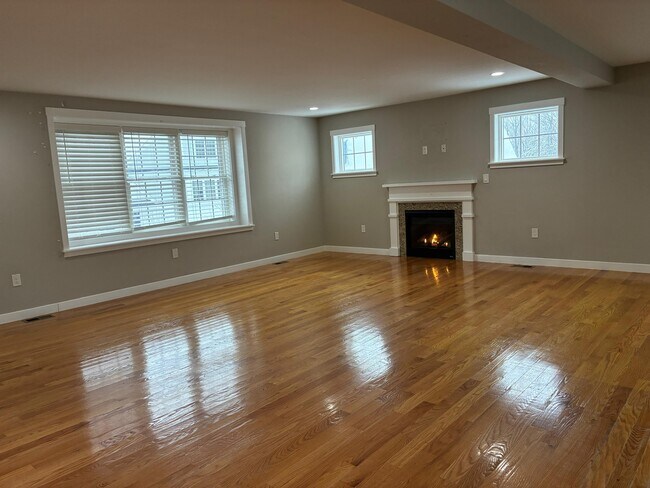 Foto del edificio - 4 Craftsman Ct