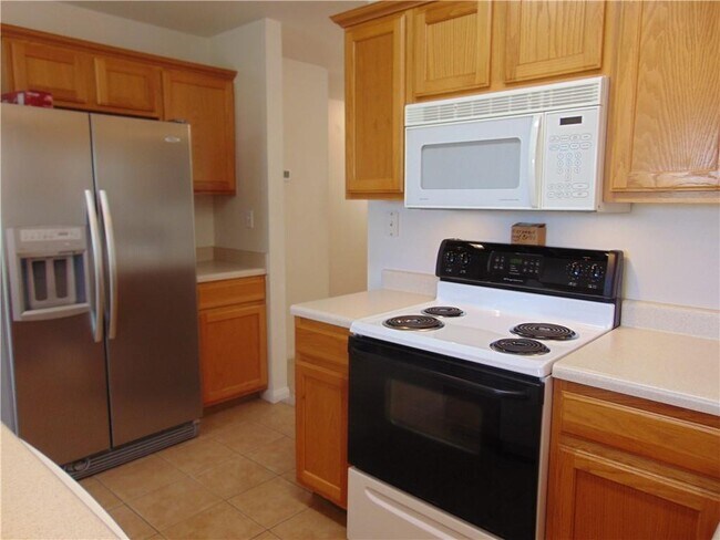 Foto del edificio - 156 Shady Bluff Dr