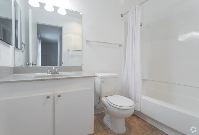 2BR,2BA - Cedar Glen