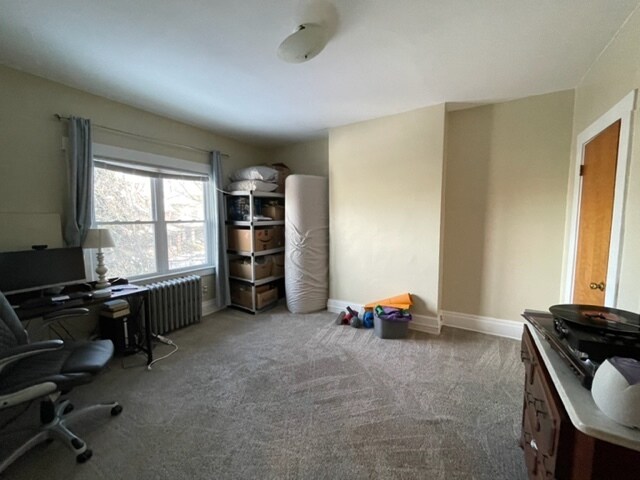 Foto del edificio - 5850 Douglas St