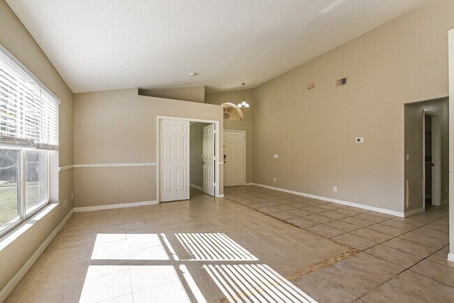 Foto del edificio - 4439 Brookdale Ct