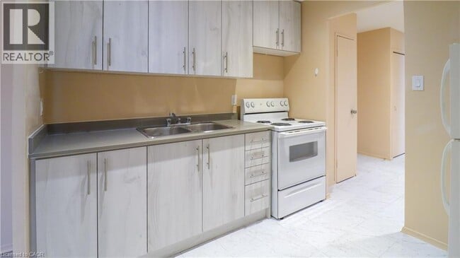 Building Photo - 84 SECOND Street Unit# 205