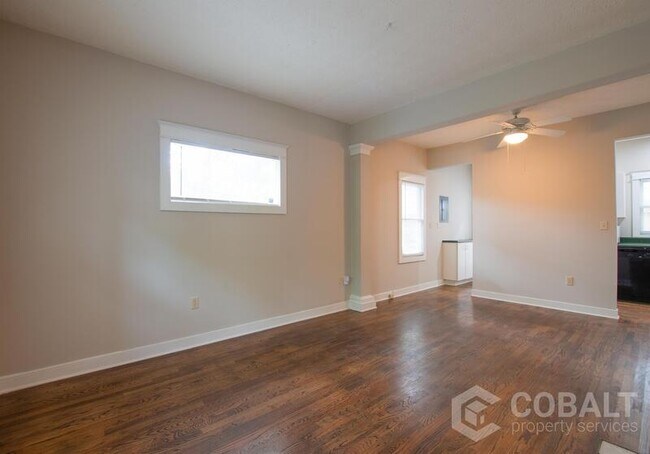 Foto del edificio - 925 Greenwood Ave NE