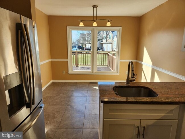 Building Photo - 449 Oakmont Ct