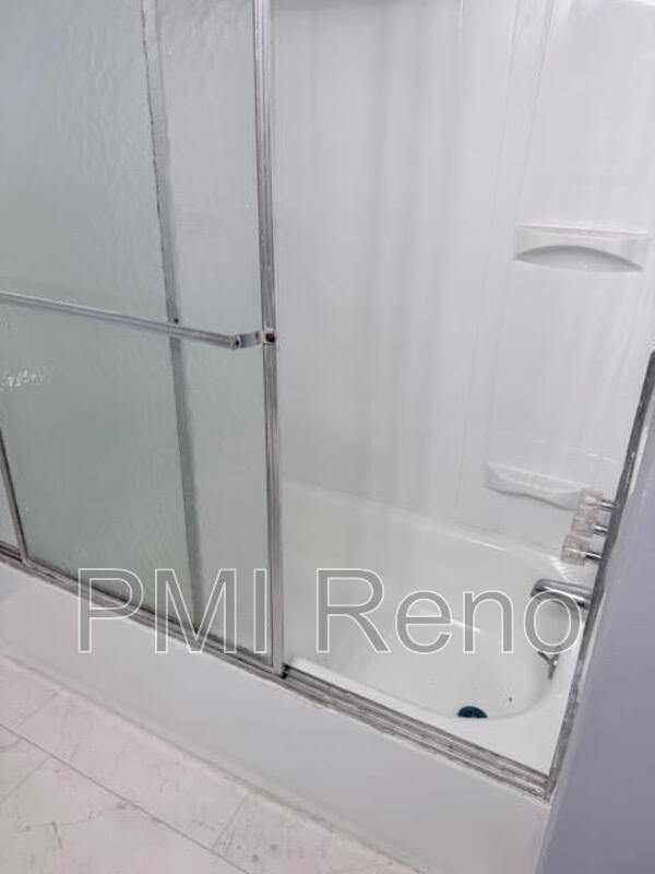 Foto del edificio - 1950 A St