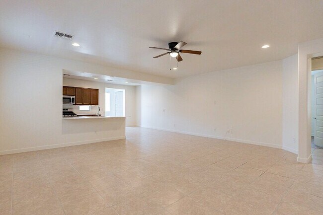 Building Photo - 3742 S 64th Dr