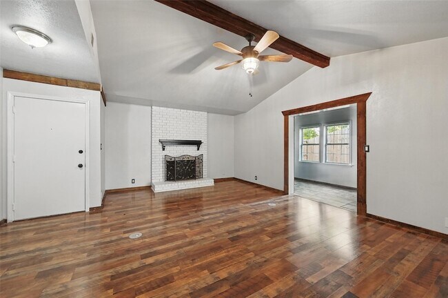 Foto del edificio - 2306 Lavon Creek Ln