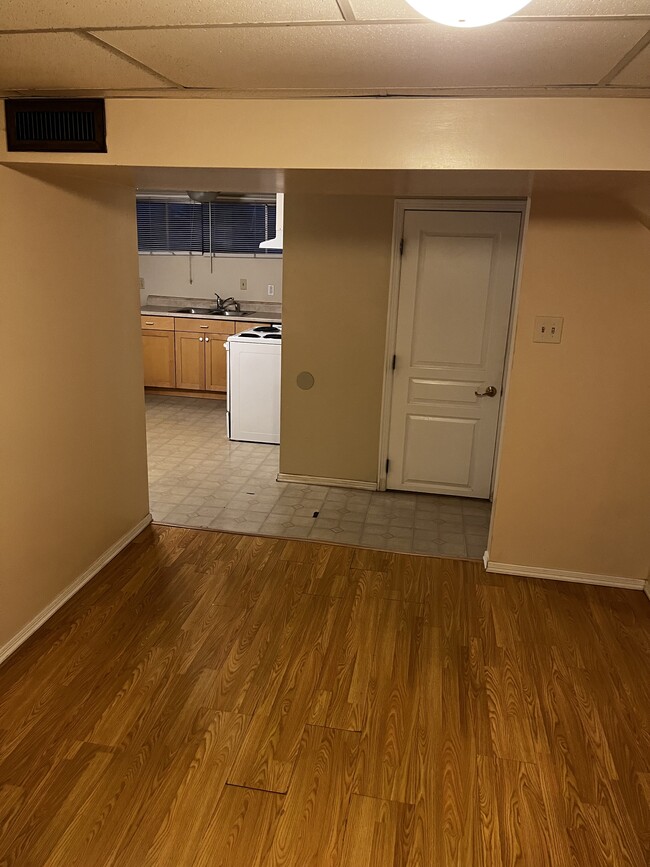 Building Photo - 10247 S 1280 E