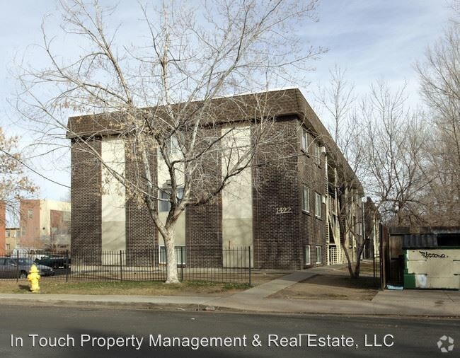 Primary Photo - 1421 Moline St