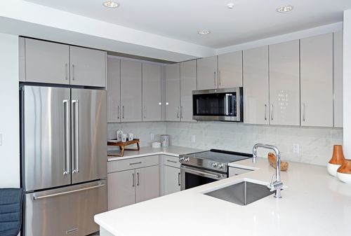 Primary Photo - 100 Winston Dr