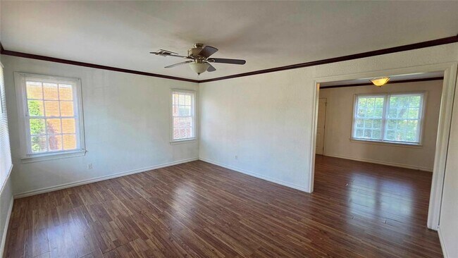 Foto del edificio - 605 NW 50th St