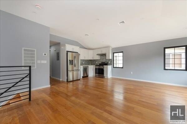 Foto del edificio - PEMBROKE AVENUE