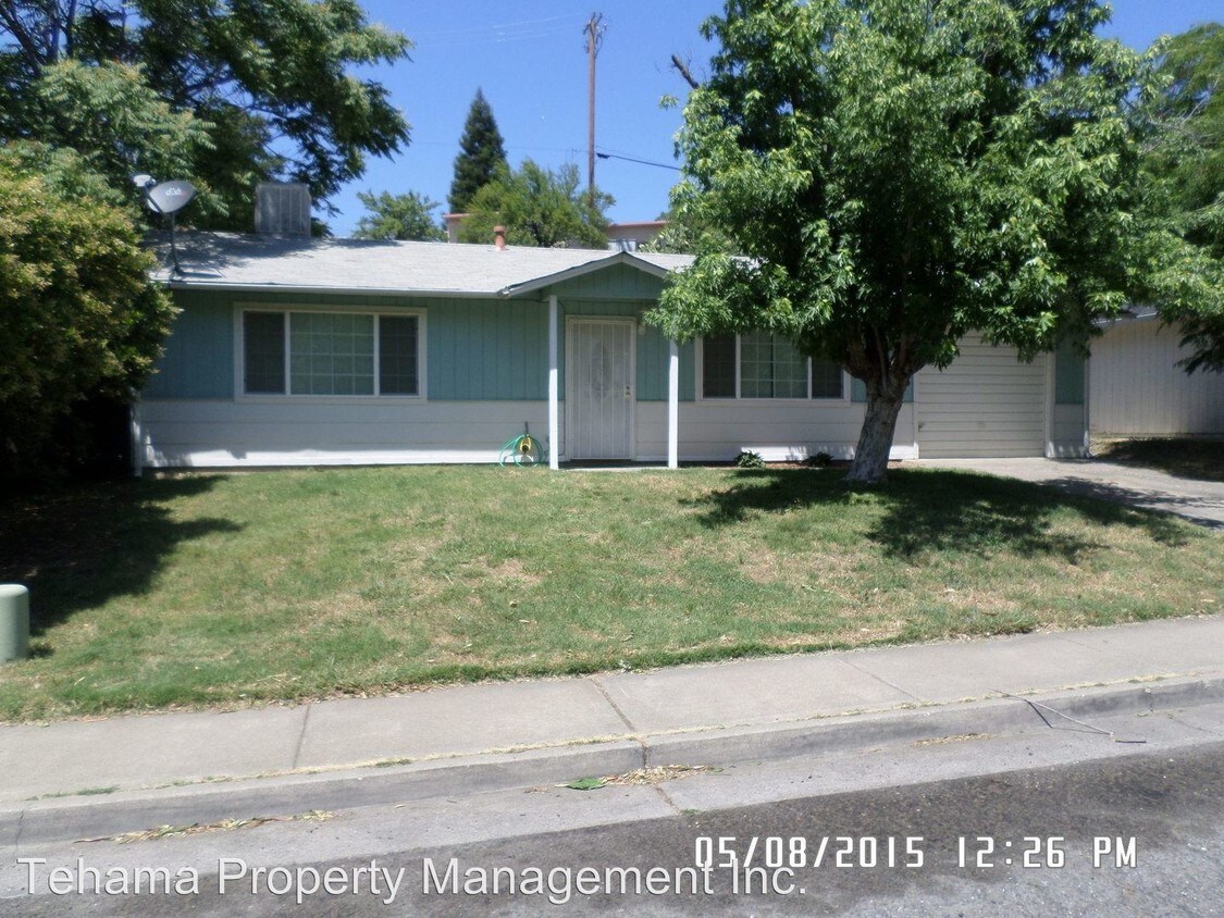 Primary Photo - 940 Aloha St