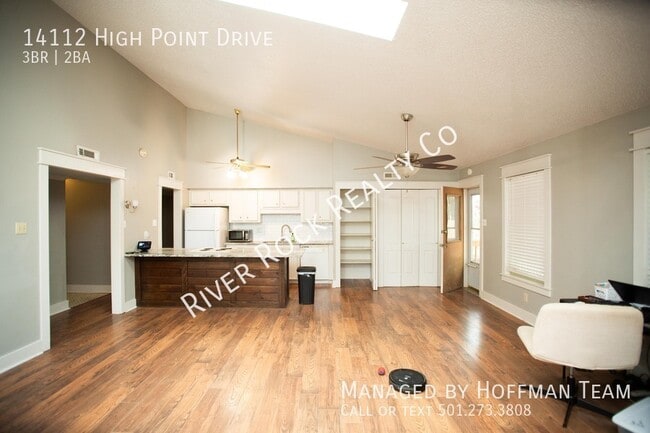 Foto del edificio - 14112 High Point Dr