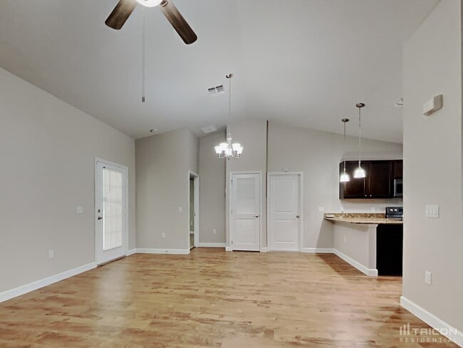 Building Photo - 1155 15th St