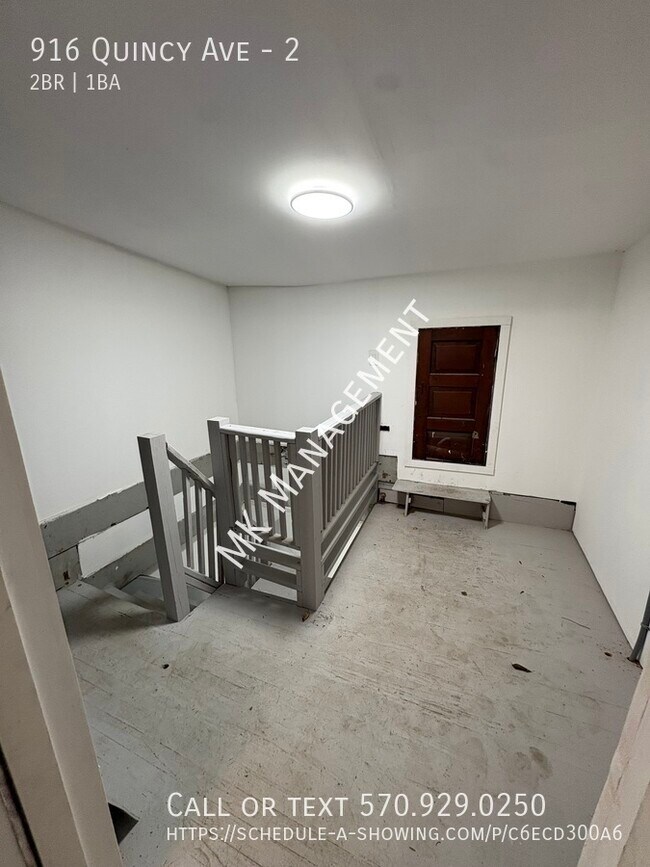 Foto del edificio - 916 Quincy Ave