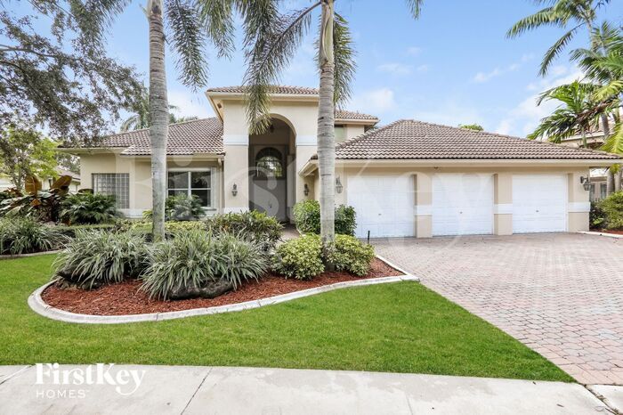 Foto principal - 15650 SW 12th St