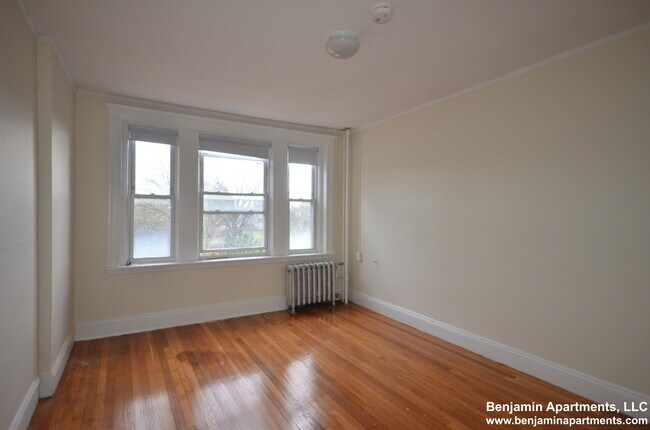 Building Photo - 1167 Boylston St