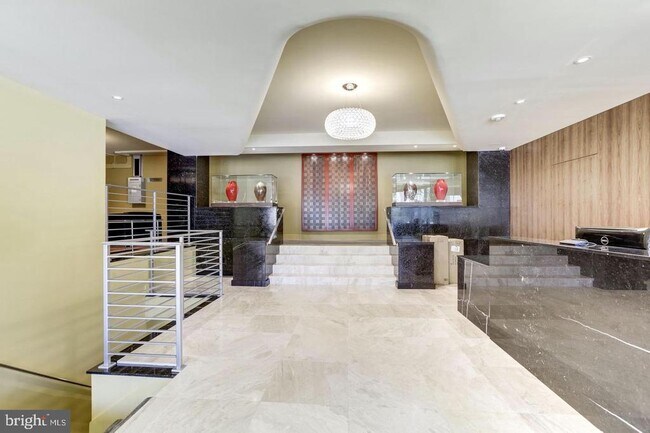 Foto del edificio - 3701 Connecticut Ave NW