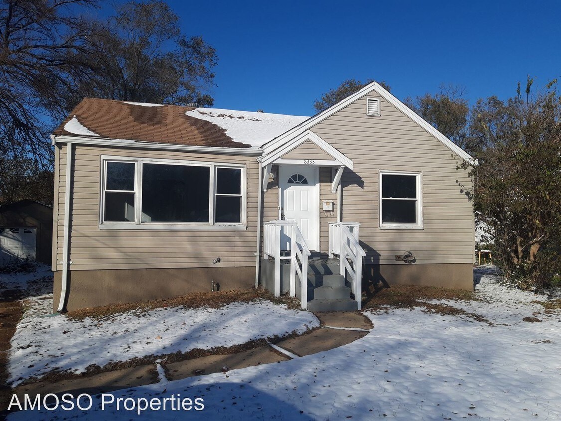 Primary Photo - 2 br, 1 bath House - 8333 Whitewater Drive